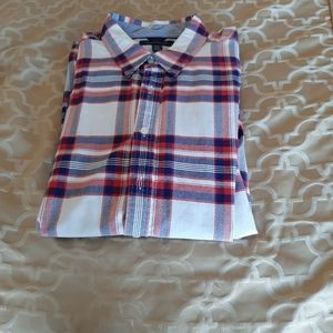 Tommy Hilfiger mens button down long sleeve shirt